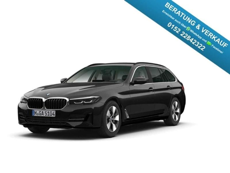 Schwarz Gebraucht 2023 BMW 520 Kombi | 31.888 € (Superpreis) - Bild 1/4
