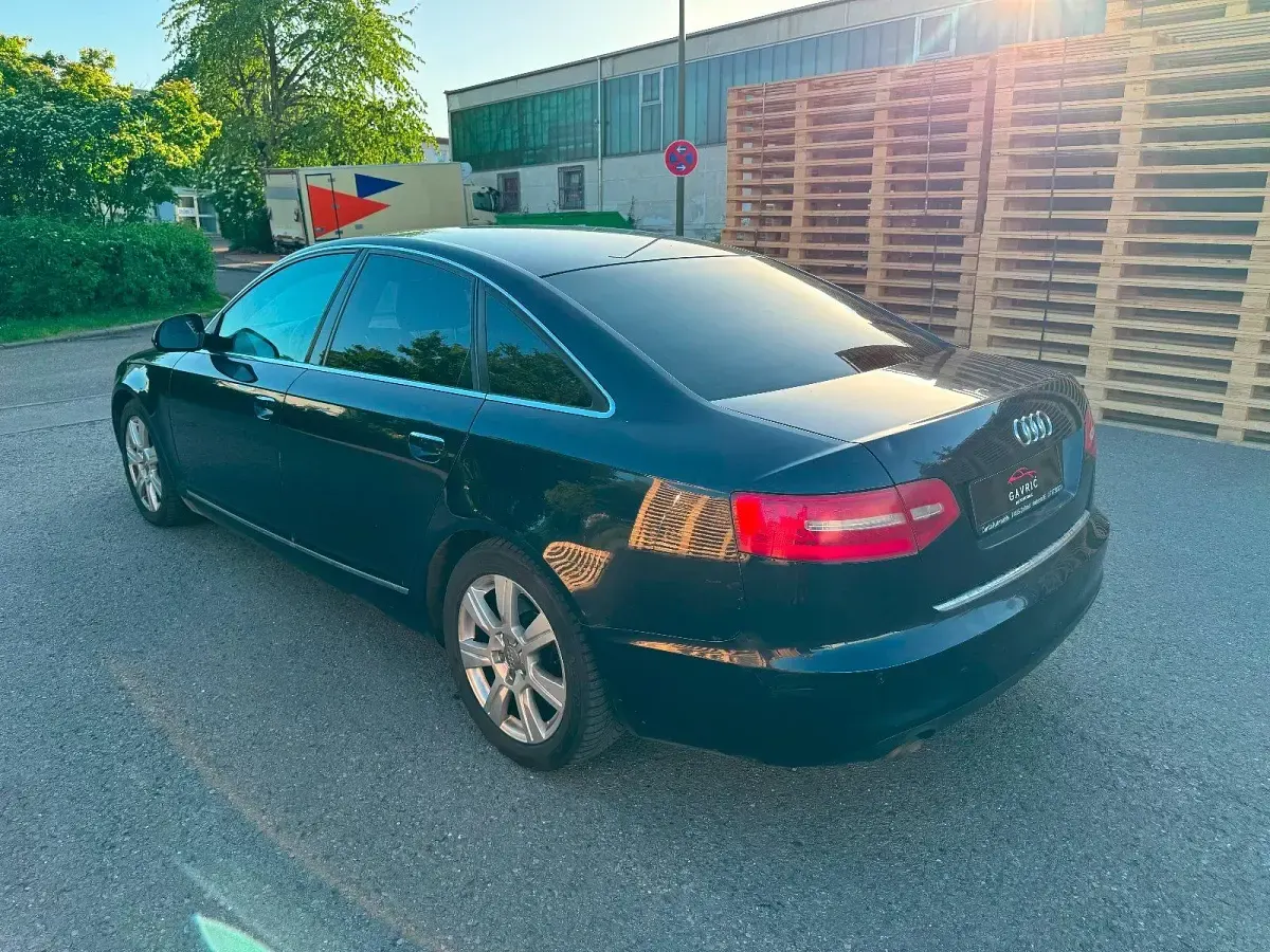 Używany Audi A6 170 KM (125 kW) 2009 Niebieski Sedan/Limuzyna