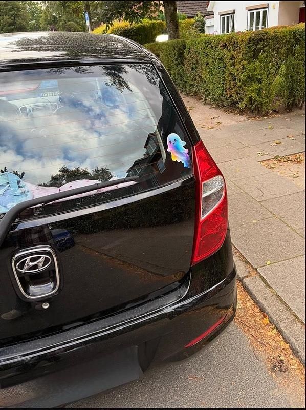 Gebraucht Hyundai i10 69 PS (50 kW) 2012 Schwarz Kleinwagen