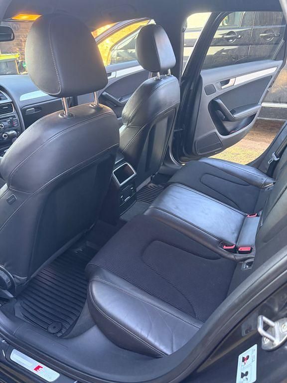 Gebraucht Audi A4 S-Line 177 PS (130 kW) 2012 Grau Kombi