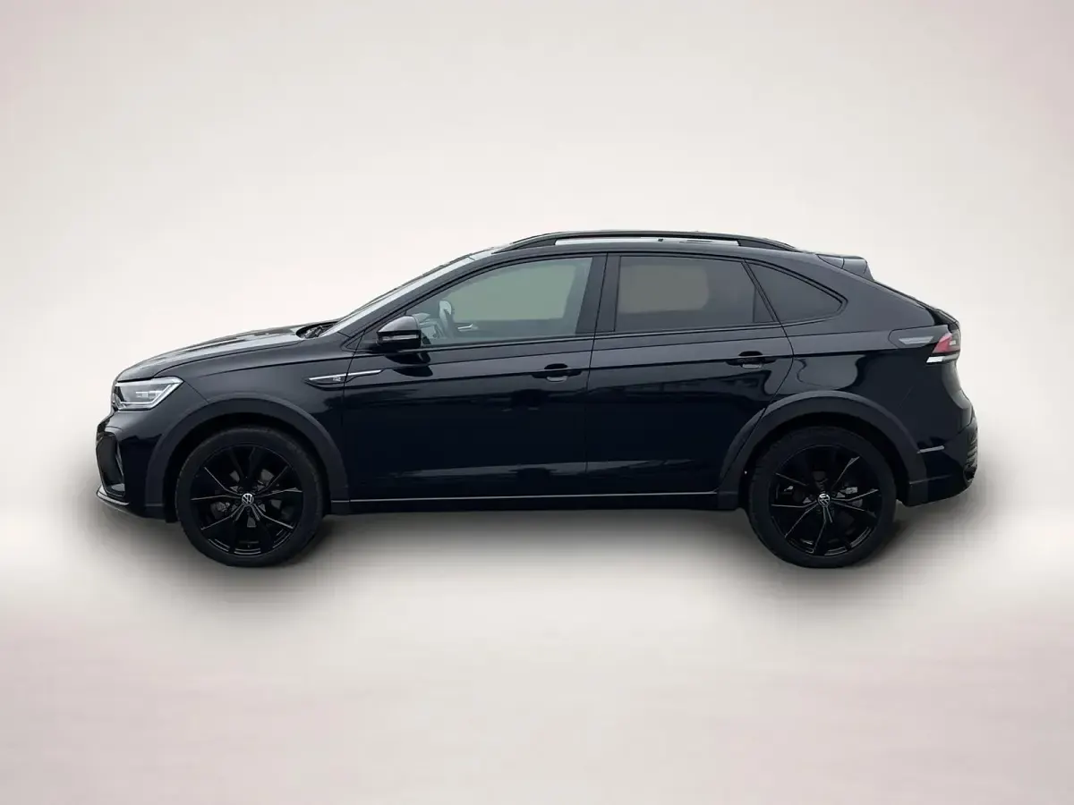 Gebraucht VW Taigo R-line 150 PS (110 kW) 2022 Manufacturer SUV