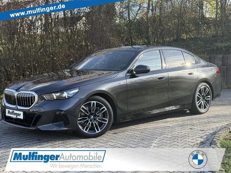 Schwarz Gebraucht 2025 BMW 540 M Sport Limousine | 63.440 € (Superpreis) - Bild 1/4