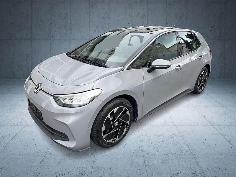 Gebraucht VW ID.3 Pro 150 kW (204 PS) 2024 Mondsteingrau Kleinwagen
