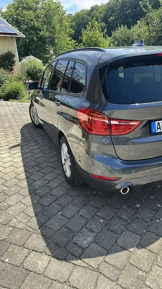 Gebraucht BMW 216 Gran Tourer Advantage 109 PS (80 kW) 2019 Grau Van / Kleinbus