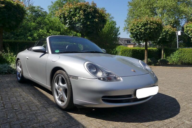 Silber Gebraucht 1999 Porsche 911 Carrera 4 Cabriolet Cabrio | 32.911 € (Guter Preis) - Bild 1/4