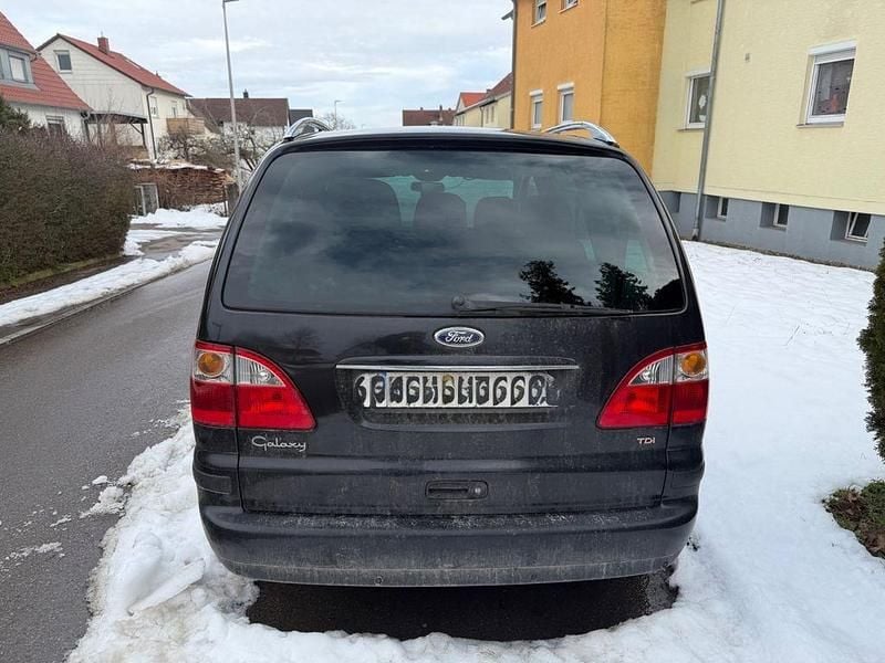 Gebraucht Ford Galaxy Ghia 116 PS (85 kW) 2005 Schwarz Van / Kleinbus