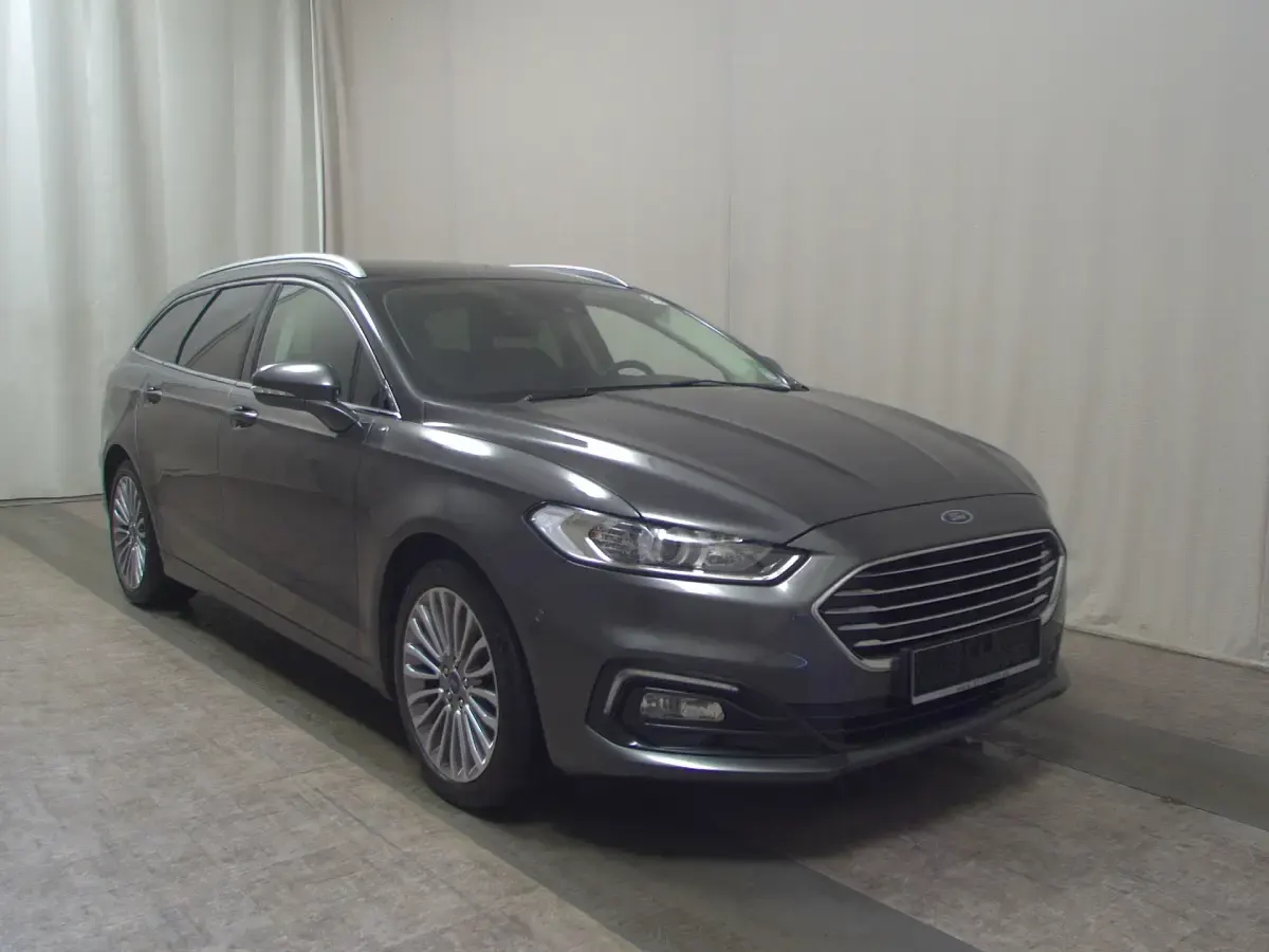 Gebraucht Ford Mondeo Titanium 150 PS (110 kW) 2020 Magnetic grau metallic Kombi