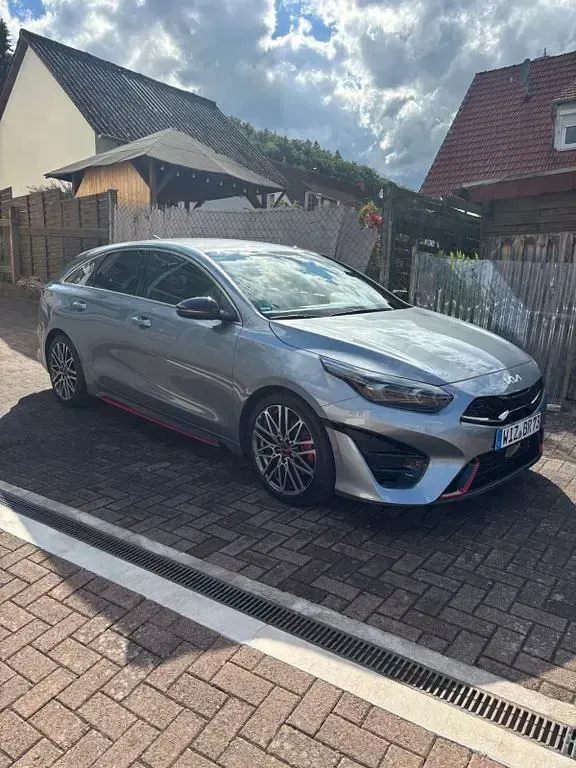 Gebraucht Kia ProCeed GT 204 PS (150 kW) 2024 Silber Kombi