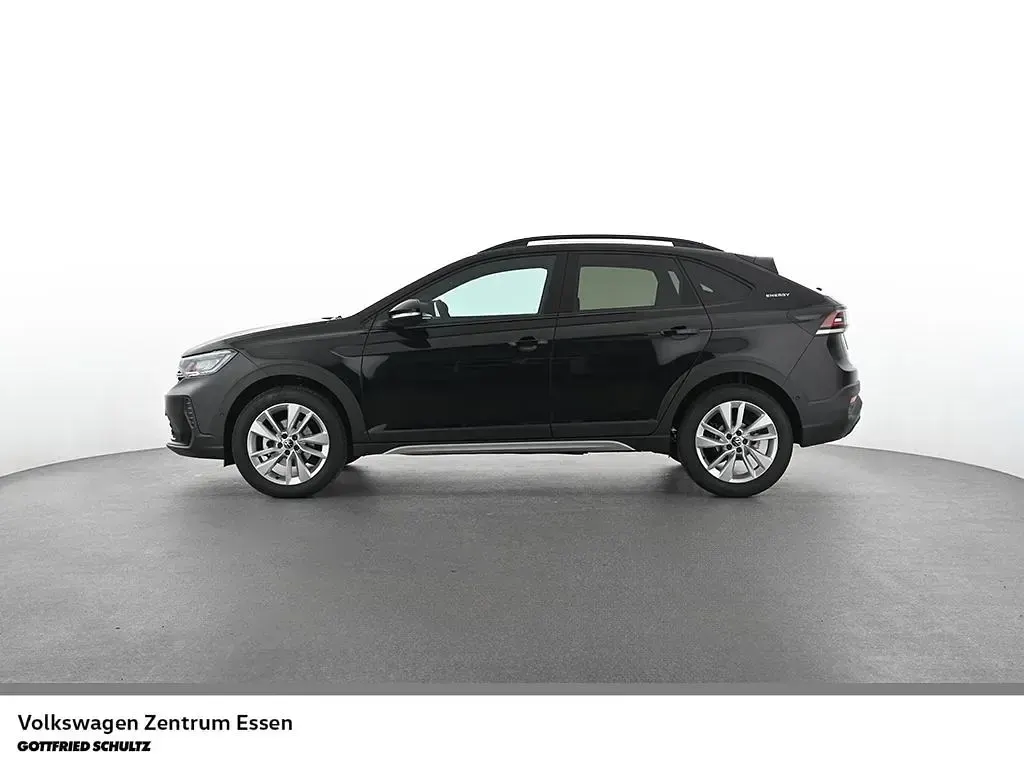 Nowe VW Taigo Pro 116 KM (85 kW) 2026 Czerwony SUV