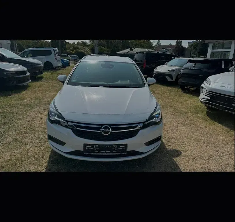 Gebraucht Opel Astra Innovation 200 PS (147 kW) 2016 Weiß Kombi