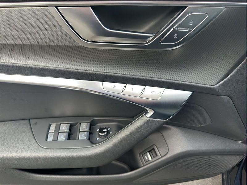 Gebraucht Audi A6 204 PS (150 kW) 2023 Blau Kombi