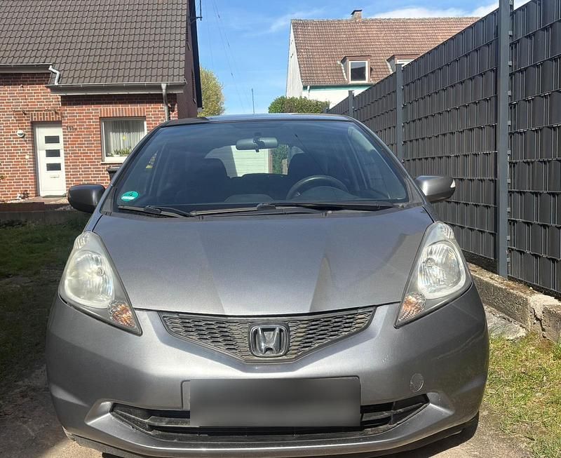 Gebraucht Honda Jazz 99 PS (72 kW) 2009 Grau Kleinwagen