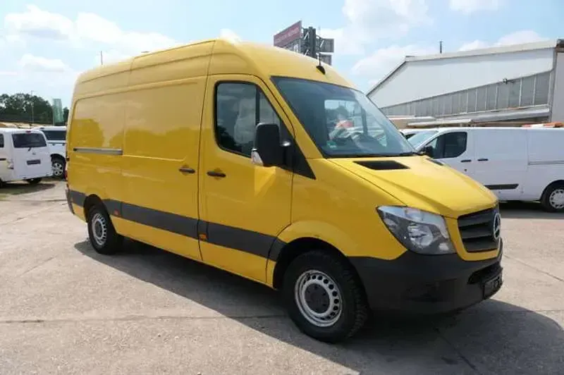 Gebraucht Mercedes Sprinter 143 PS (105 kW) 2017 Gelb Van
