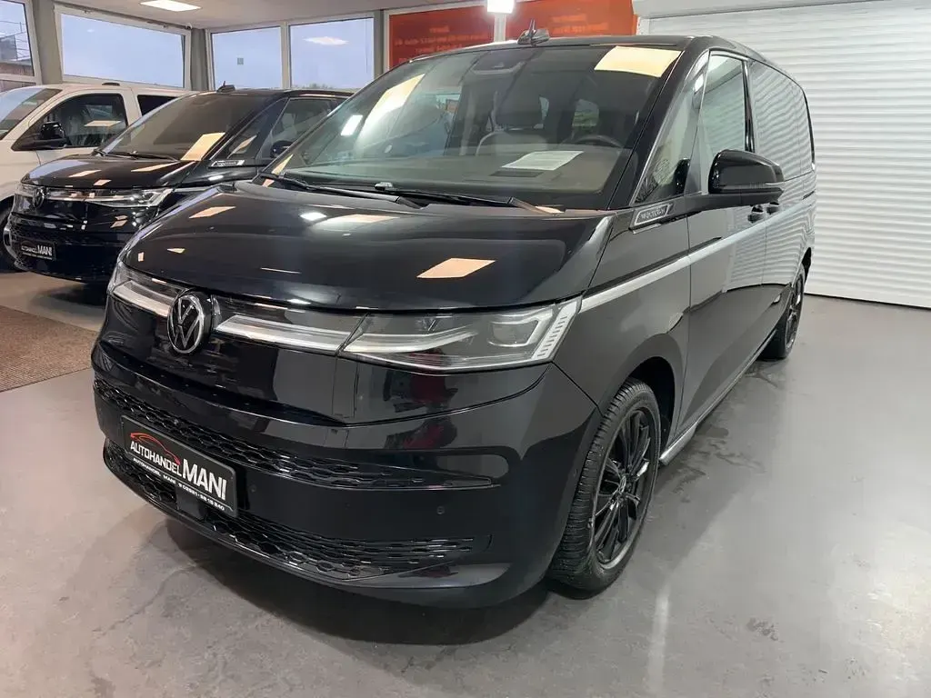 Usata VW T7 Style 150 CV (110 kW) 2025 Nero Furgone