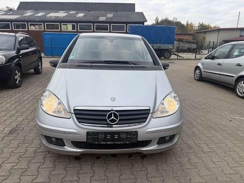Gebraucht Mercedes A180 109 PS (80 kW) 2005 Polarsilber Kombi