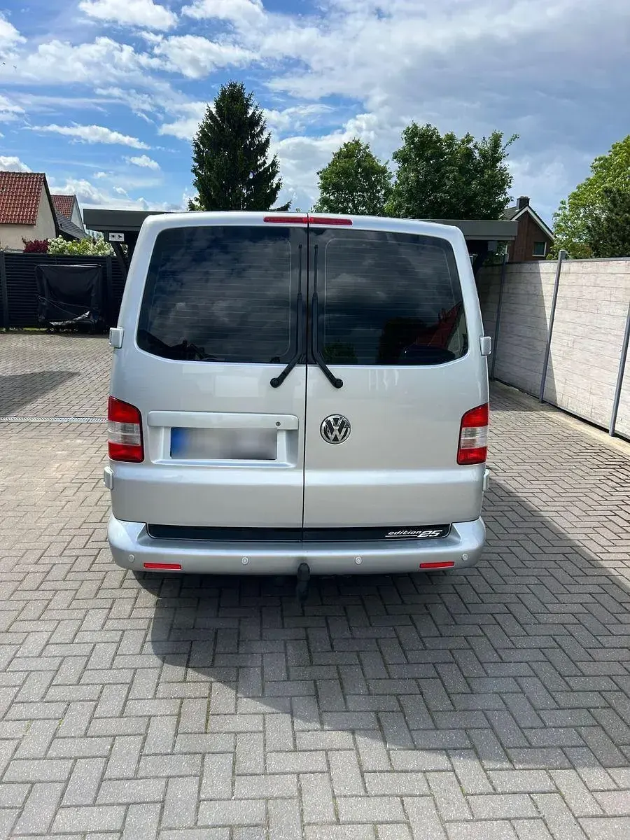 Gebraucht VW Caravelle 116 PS (85 kW) 2005 Silber Van