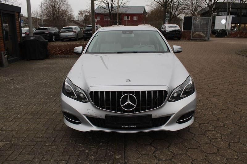 Gebraucht Mercedes E500 408 PS (300 kW) 2015 Silber Limousine