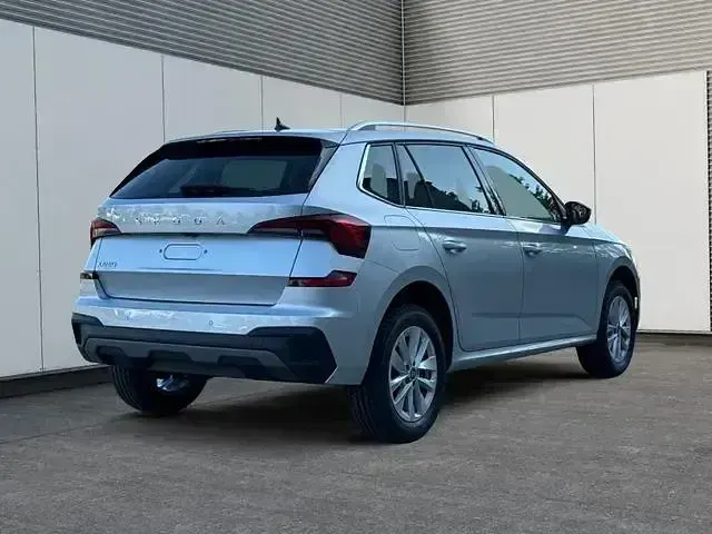 Gebraucht Skoda Kamiq Selection 116 PS (85 kW) 2025 Brillantsilber metallic SUV