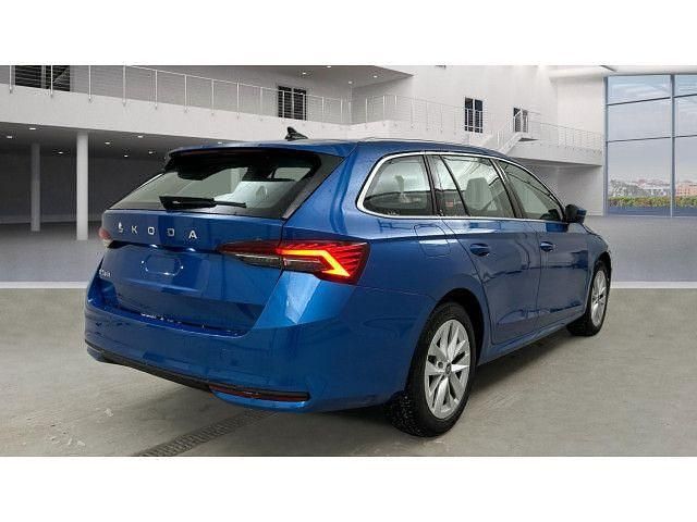 Gebraucht Skoda Octavia Selection 150 PS (110 kW) 2025 Raceblau metallic Kombi