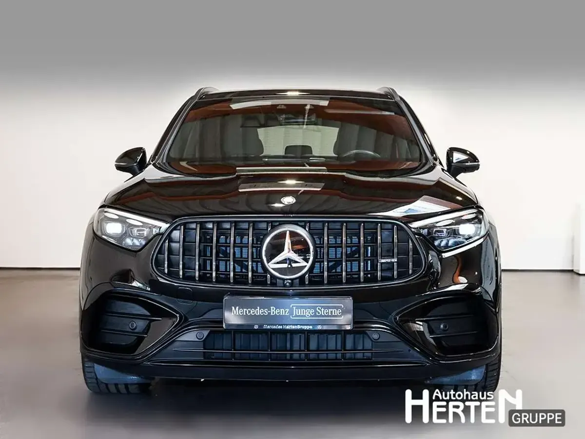 Gebraucht Mercedes GLC43 AMG AMG 421 PS (309 kW) 2024 Lack obsidianschwarz SUV