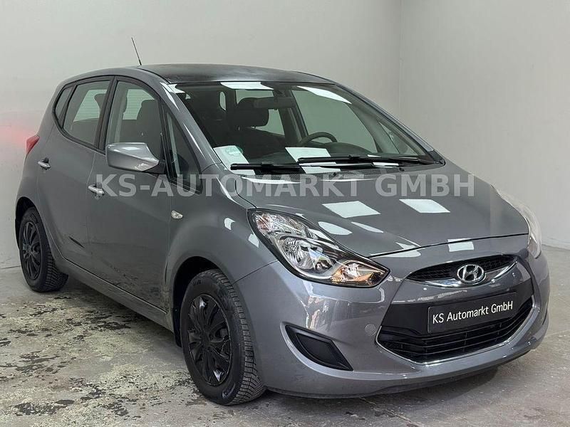 Gebraucht Hyundai ix20 Comfort 125 PS (91 kW) 2014 Grau Kleinwagen