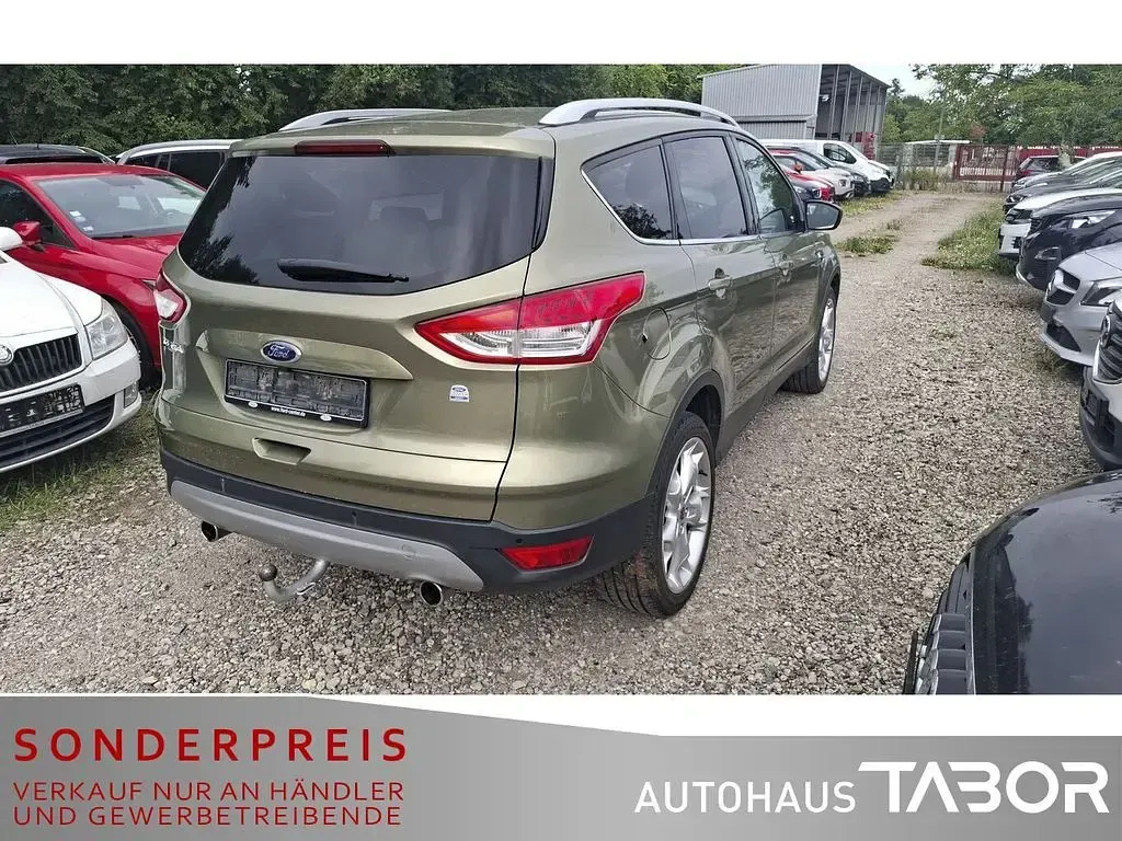 Gebraucht Ford Kuga Titanium 163 PS (119 kW) 2013 Braun SUV