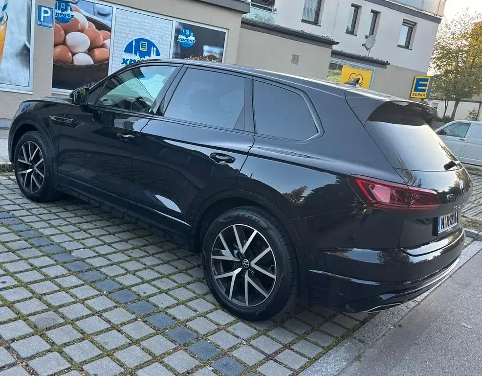 Gebraucht VW Touareg R-line 286 PS (210 kW) 2021 Schwarz SUV