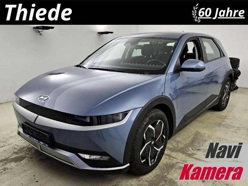 Blau metallic Gebraucht 2023 Hyundai Ioniq 5 SUV | 23.950 € (Superpreis) - Bild 1/3
