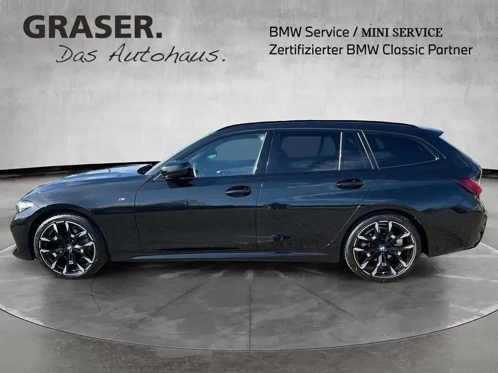 Gebraucht BMW 320 M Sport 190 PS (139 kW) 2025 Schwarz Kombi