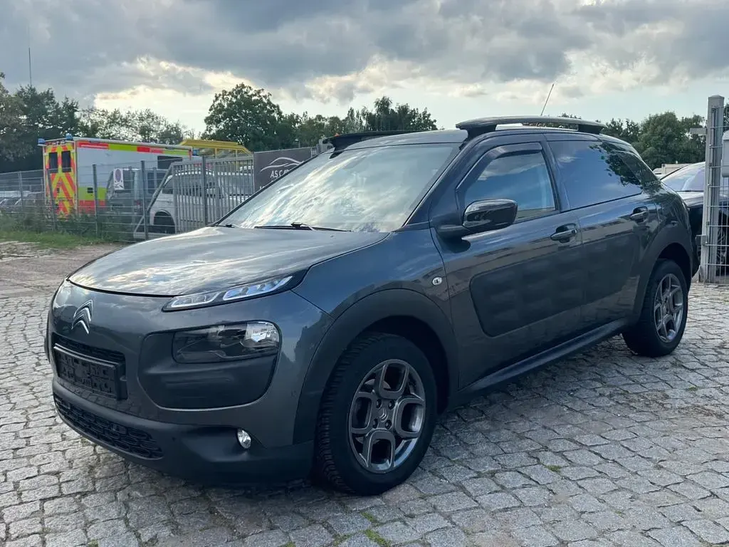 Gebraucht Citroën C4 Shine 82 PS (60 kW) 2015 Grau Limousine