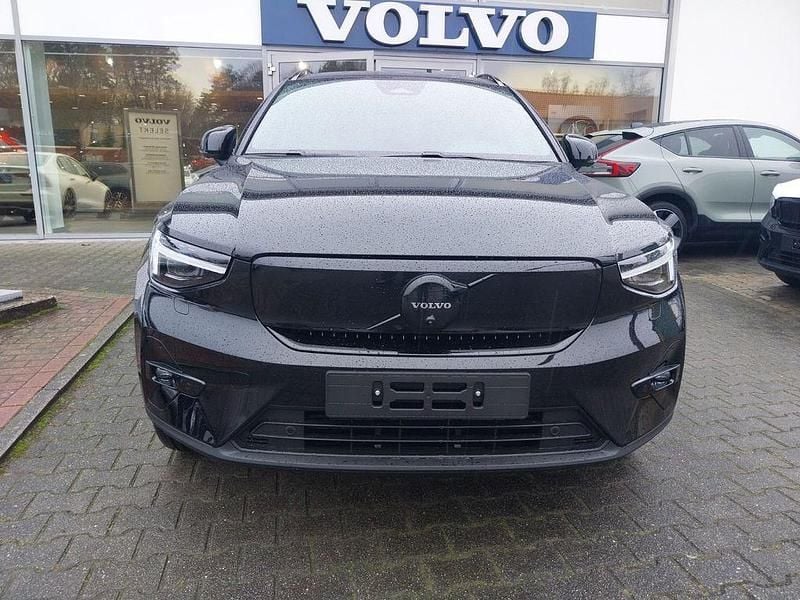Nowe Volvo EX40 Single Motor Extended Range 185 kW (252 KM) 2026 Czarny SUV