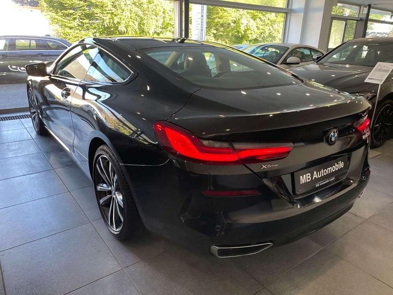 Gebraucht BMW 840 320 PS (235 kW) 2019 Black sapphire Coupé