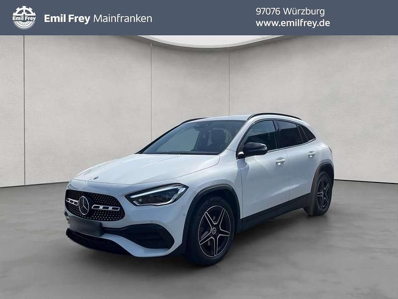 Digitalweiß metallic Gebraucht 2023 Mercedes GLA200 SUV | 36.988 € (Fairer Preis) - Bild 1/4