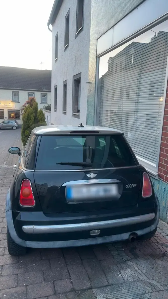 Usata Mini Cooper 116 CV (85 kW) 2007 Nero Utilitaria