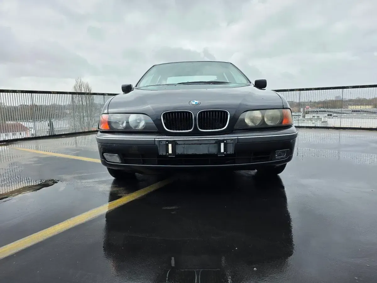 Gebraucht BMW 520 150 PS (110 kW) 1998 Schwarz Limousine