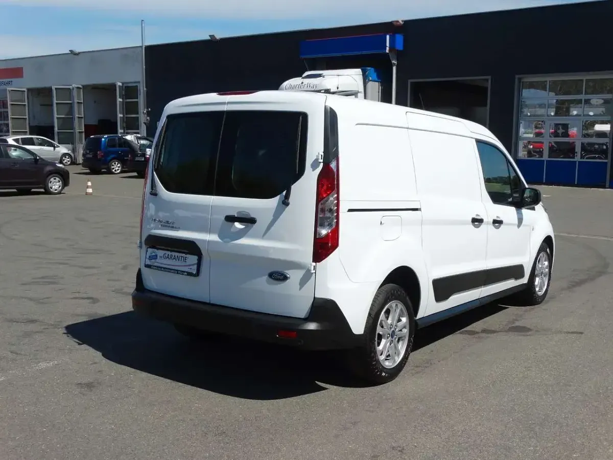 Usata Ford Transit 101 CV (74 kW) 2023 Bianco Station wagon