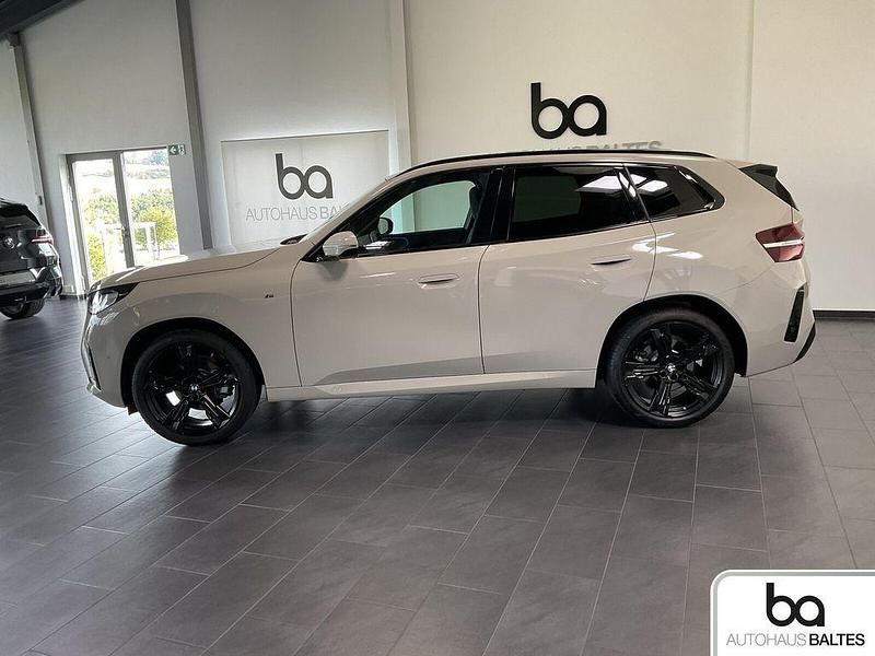 Gebraucht BMW X3 M Sport 208 PS (152 kW) 2025 Dune grey met. SUV