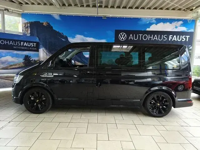 Gebraucht VW Multivan Comfortline 199 PS (146 kW) 2019 Schwarz Van / Kleinbus