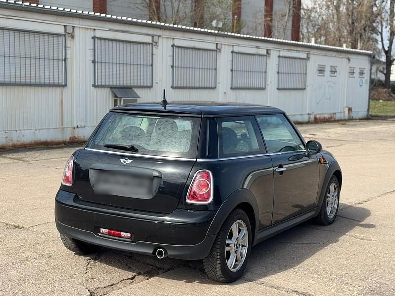 Gebraucht Mini ONE 102 PS (75 kW) 2013 Schwarz Kleinwagen