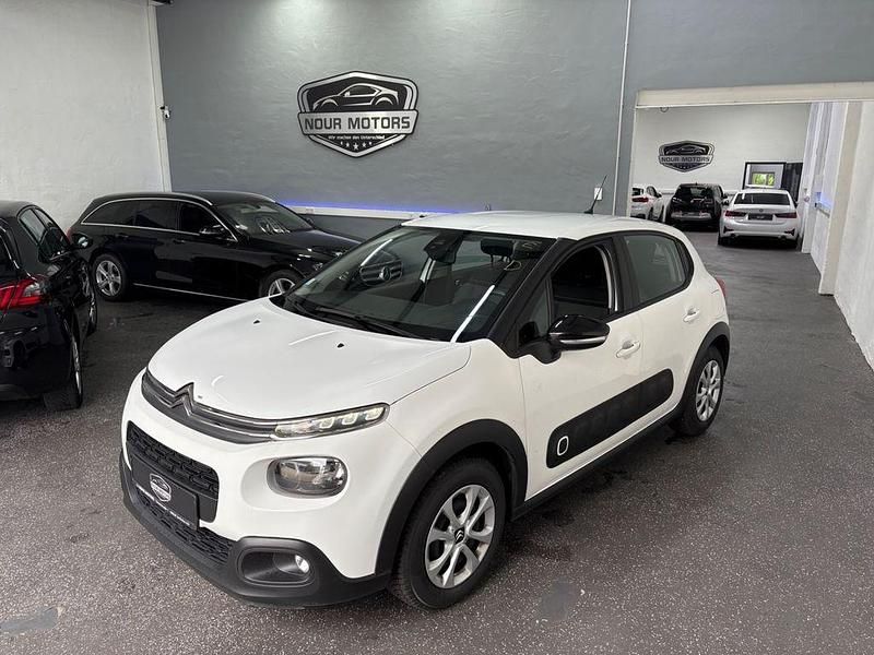 Weiß Gebraucht 2019 Citroën C3 Feel Kleinwagen | 8.200 € (Fairer Preis) - Bild 1/4