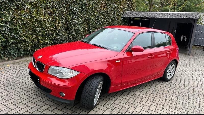 Gebraucht BMW 116 116 PS (85 kW) 2005 Rot Kleinwagen