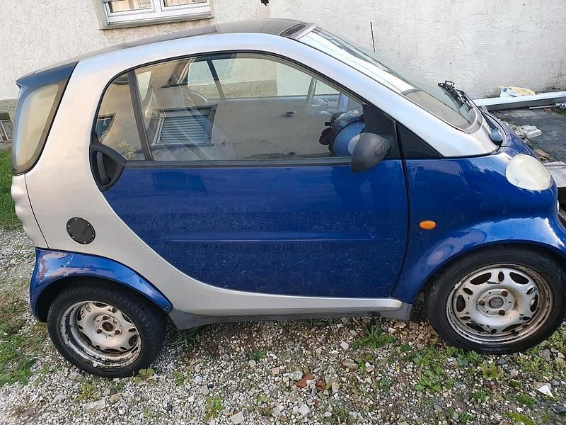 Blau Gebraucht 2000 Smart ForTwo Coupé Coupé | 599 € (Superpreis) - Bild 1/4