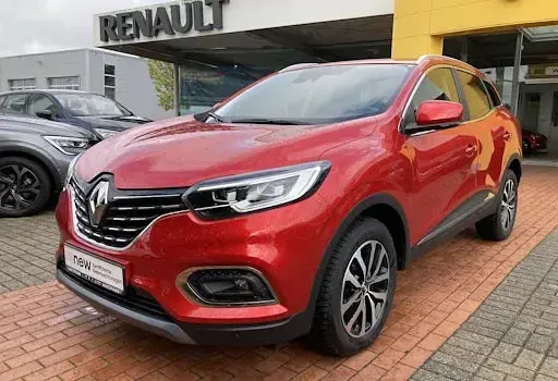 Gebraucht Renault Kadjar Techno 158 PS (116 kW) 2022 Rot SUV