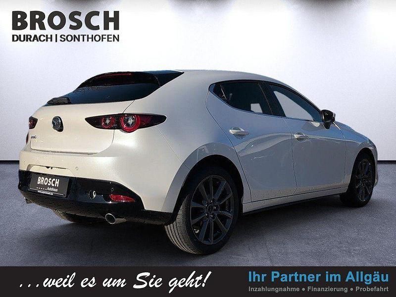 Gebraucht Mazda 3 Exclusive 140 PS (102 kW) 2019 Snowflake white pearl Limousine
