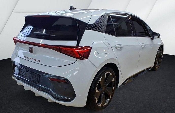 Gebraucht Cupra Born 169 kW (231 PS) 2025 Weiß Kleinwagen