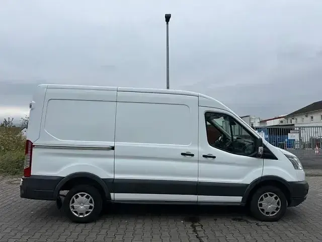 Second-hand Ford Transit 125 CP (91 kW) 2016 Alb Monovolum