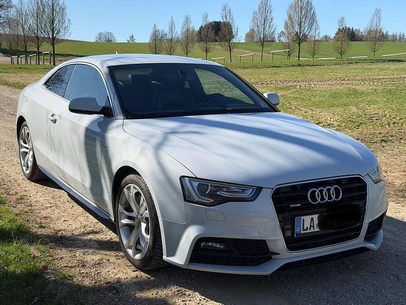 Gebraucht Audi A5 Sport 245 PS (180 kW) 2015 Weiß Coupé