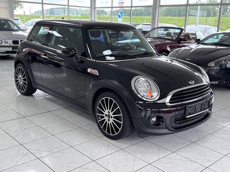 Schwarz Gebraucht 2013 Mini ONE Brick Lane Kleinwagen | 6.990 € (Fairer Preis) - Bild 1/4