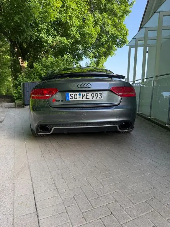 Gebraucht Audi RS5 Sport 450 PS (330 kW) 2011 Grau Coupé