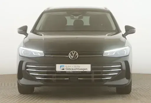 Gebraucht VW Passat Business 150 PS (110 kW) 2025 Schwarz Limousine